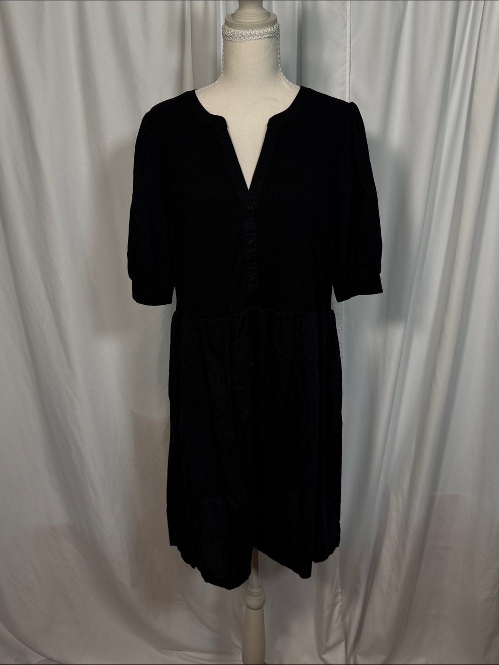 LOFT Black Short Sleeve V-Neck Mini Dress